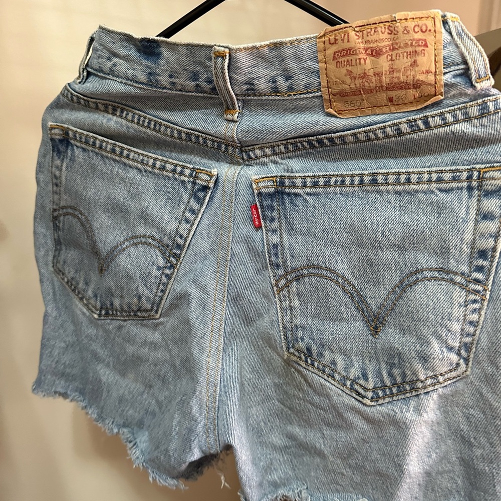 Levi’s short - Picture 2 of 2